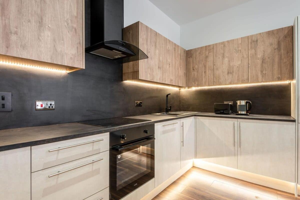 Characterful 2 Bed Apartment With Parking In Hull Kingston upon Hull Dış mekan fotoğraf